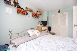 Bedroom- click for photo gallery